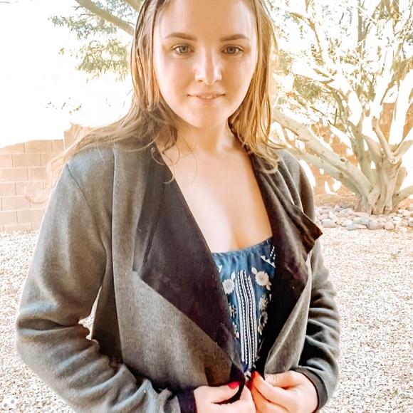 Ann Klein Grey Cardigan - Picture 1 of 7